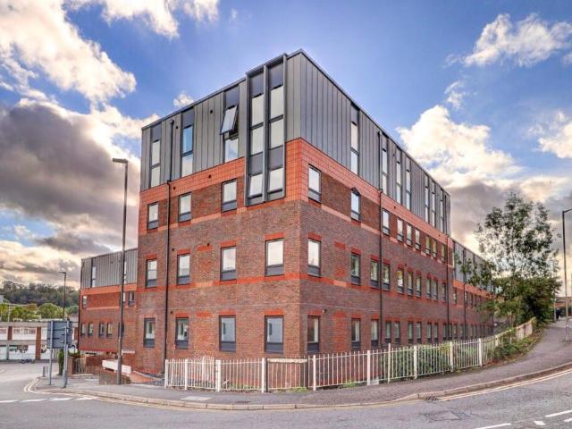 Flat for sale in Castlefield, Cressex