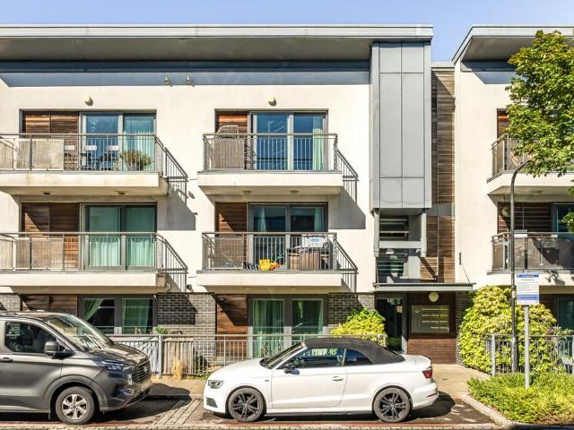 Flat for sale in St Mary's, City Of Southampton
