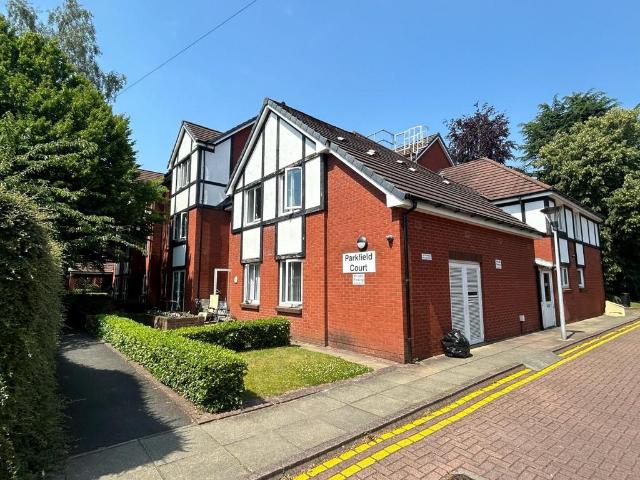 Flat for sale in Georgia, Greater Manchester