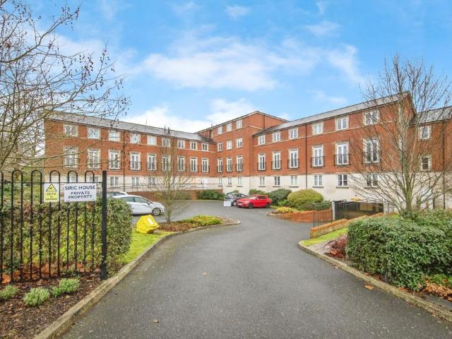 Flat for sale in Fordham Heath, Essex