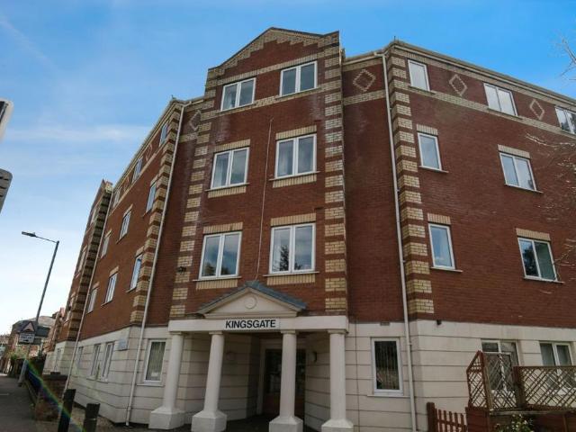 Flat for sale in Watergate, Devon