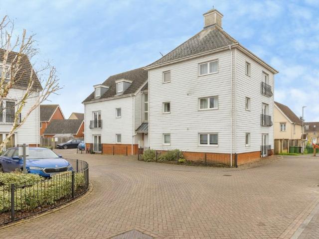 Flat for sale in Diss, Burgh St Peter