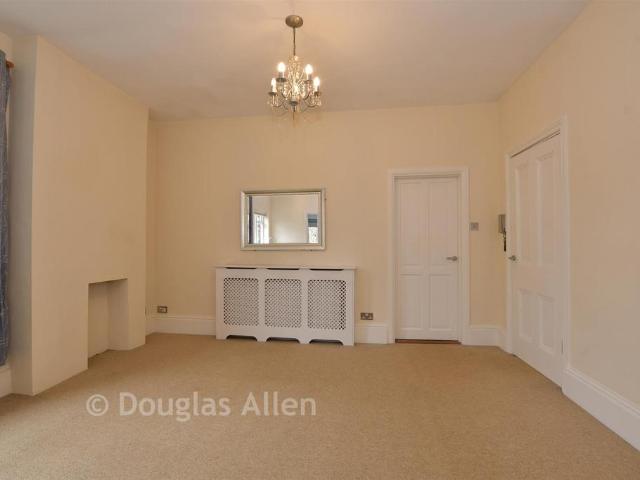 Flat for sale in Navestock Side, Essex