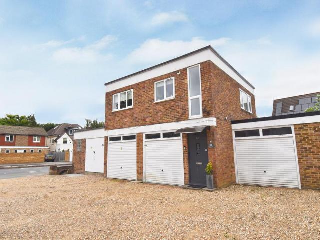 Flat for sale in West End, Blackhills