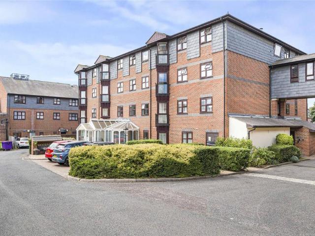 Flat for sale in Welling, Greater London