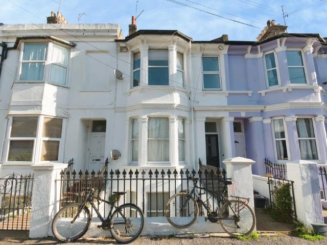 Flat for sale in Hollingdean, Brighton & Hove
