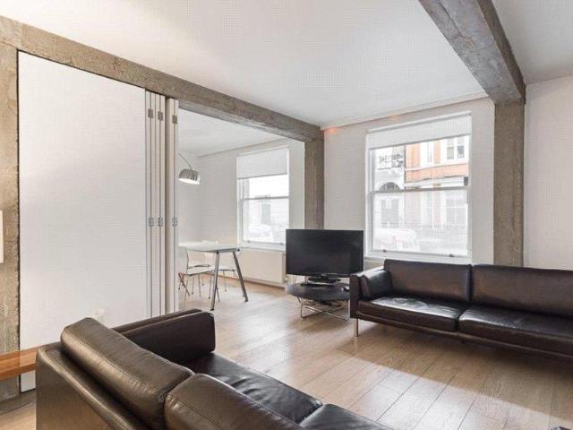 Flat for sale in East Marylebone, Marylebone