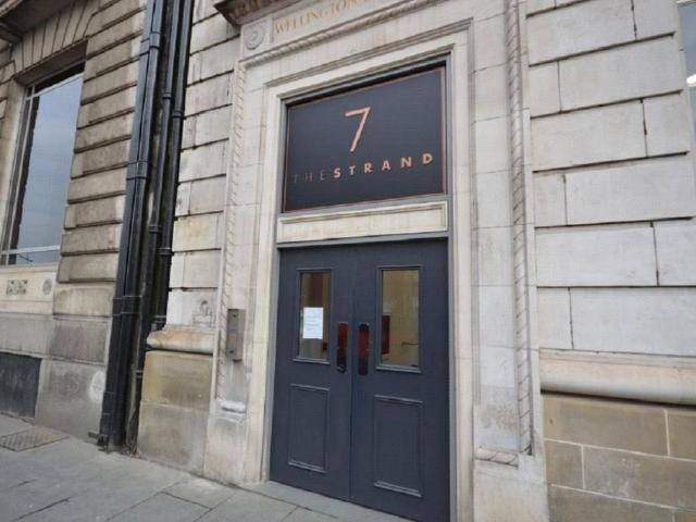Flat for sale in Calderstones
