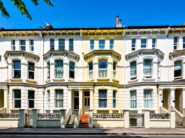 Flat for sale in Round Hill, Brighton & Hove