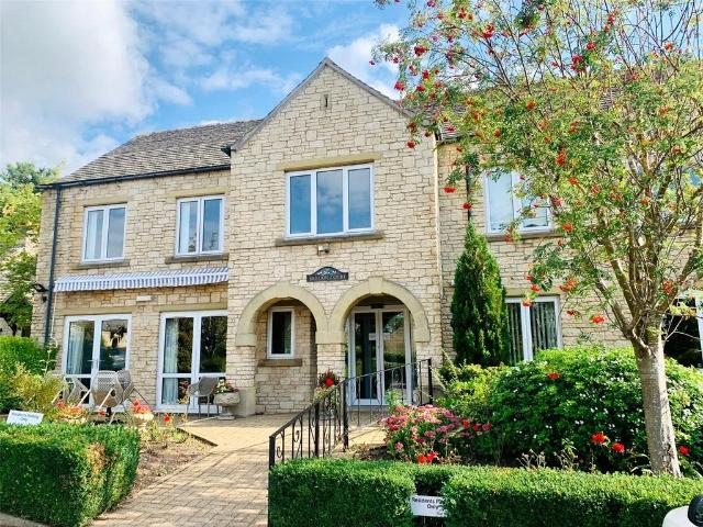 Flat for sale in Crookhill, Worcestershire