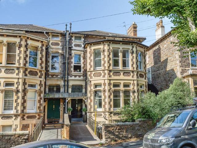 Flat for sale in Feckenham, City Of Bristol