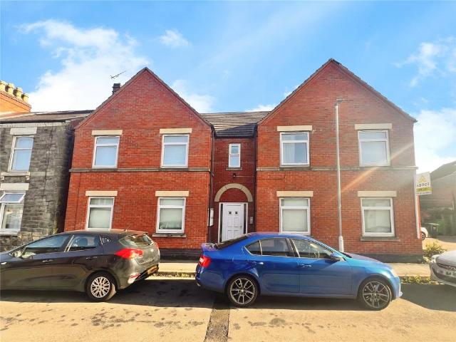 Flat for sale in Beamhurst, Staffordshire