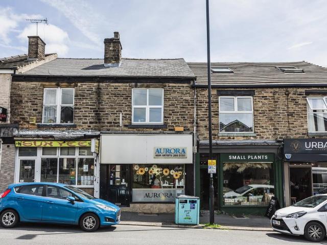 Flat for sale in Crookes, South Yorkshire