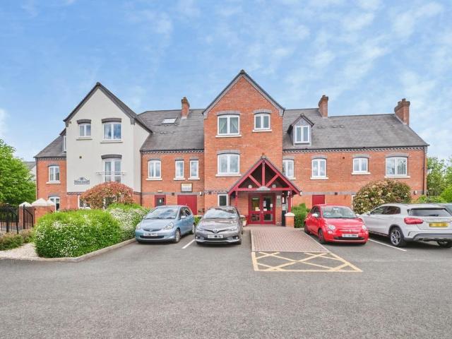 Flat for sale in Leyfields, Kettlebrook