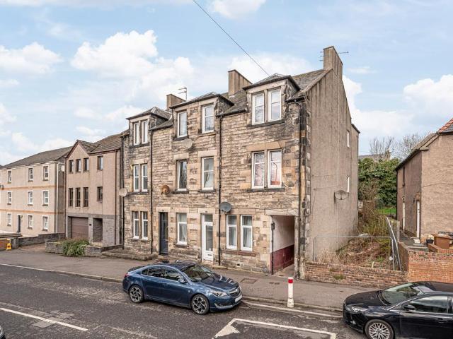 Flat for sale in Pittencrieff, Dunfermline