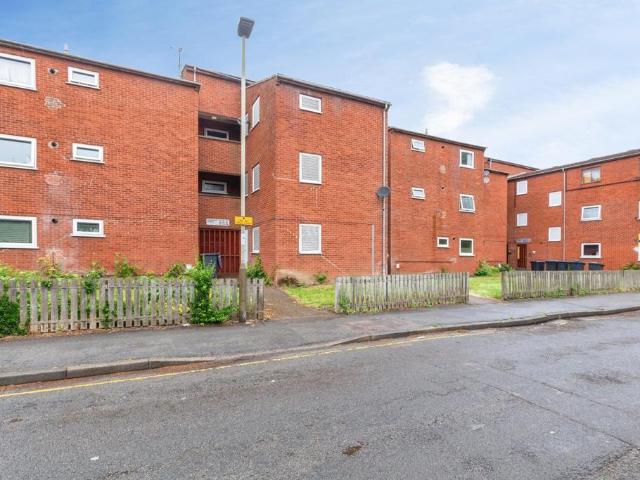 Flat for sale in West End, Old Wharf