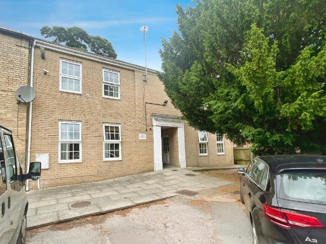 Flat for sale in Wisbech, Four Gotes