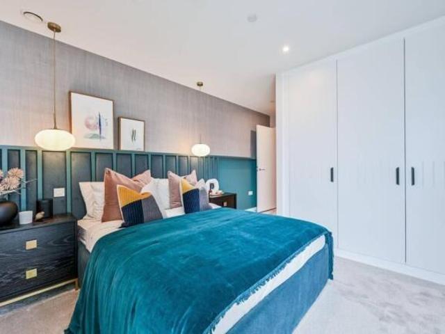 Flat for sale in Glyndon, Plumstead