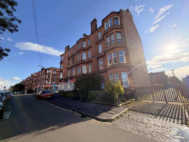 Flat for sale in The Drives, Dennistoun