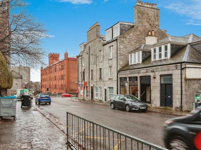Flat for sale in Gilcomston, Ballindoch