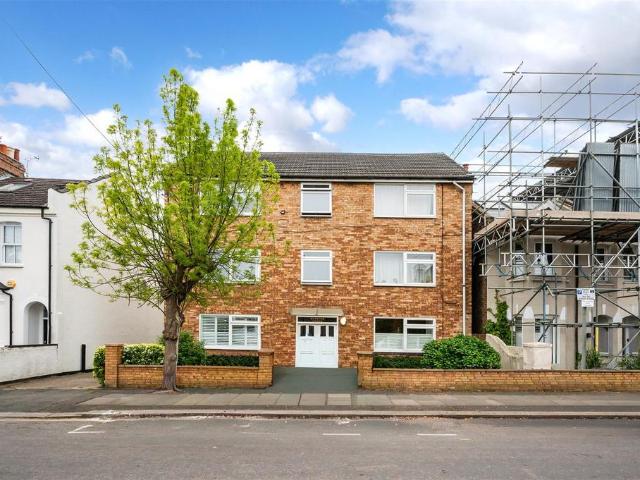 Flat for sale in London Borough of Merton, Greater London
