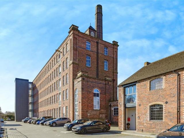 Flat for sale in Fazeley, Boley Park