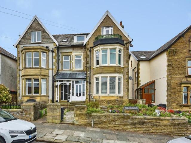 Flat for sale in Lancaster, Lancashire