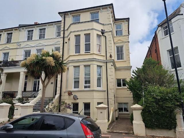 Flat for sale in Upperton, Eastbourne