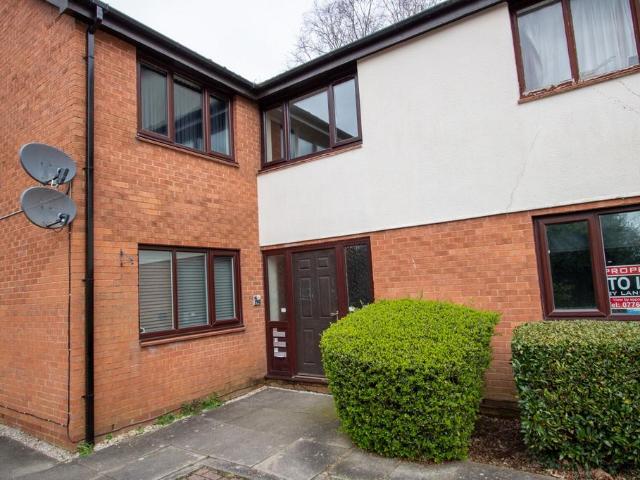 Flat for sale in Tanterton, Higher Bartle