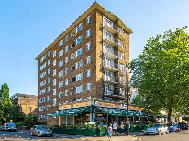 Flat for sale in St. John's Wood, Isle Of Man