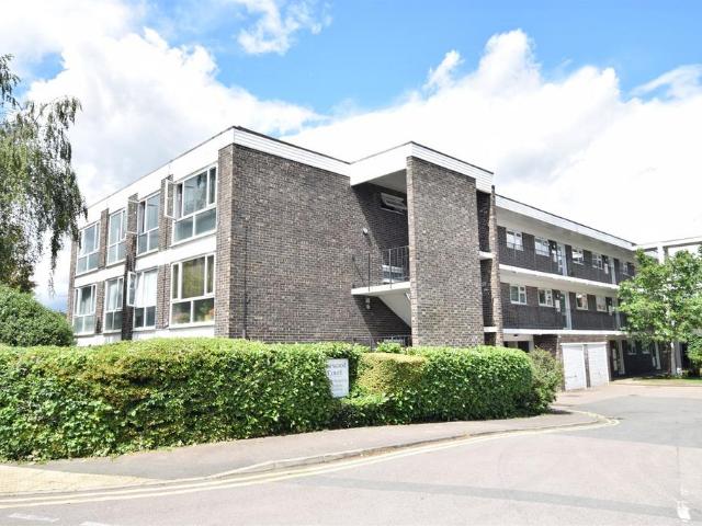 Flat for sale in Moulsham, Chelmsford