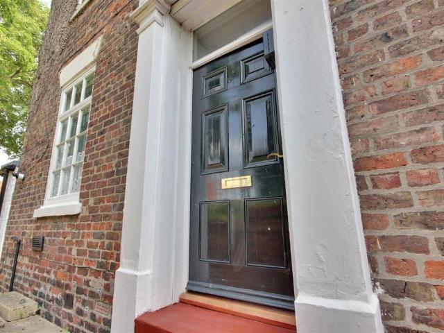 Flat for sale in Beverley, East Riding Of Yorkshire