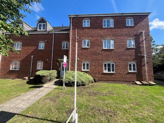 Flat for sale in Woodlesford, West Yorkshire