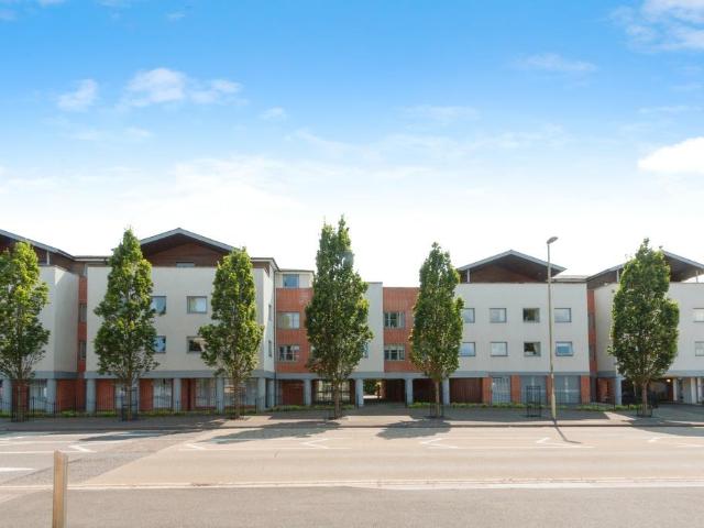 Flat for sale in Priest Down, Hampshire