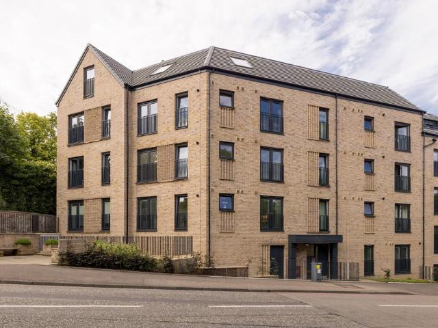 Flat for sale in Craiglockhart, Scotland
