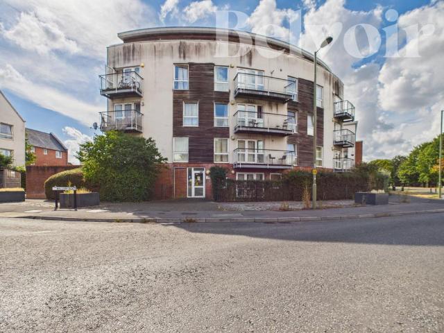 Flat for sale in Priest Down, Hampshire