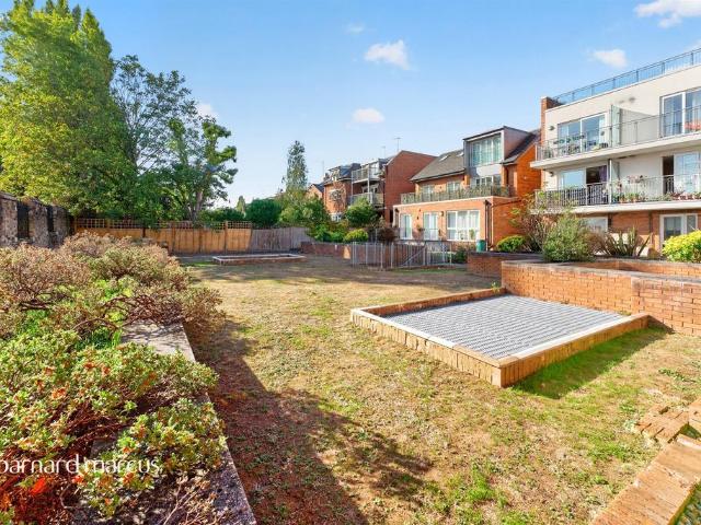 Flat for sale in London Borough of Barnet, Greater London