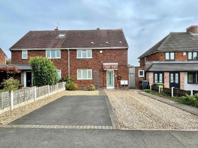 Flat for sale in Wednesfield, Wolverhampton