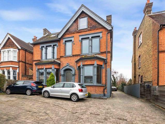 Flat for sale in Longlands, Halfway Street