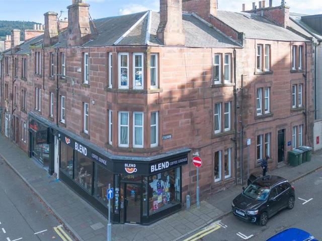 Flat for sale in Craigie, Perth