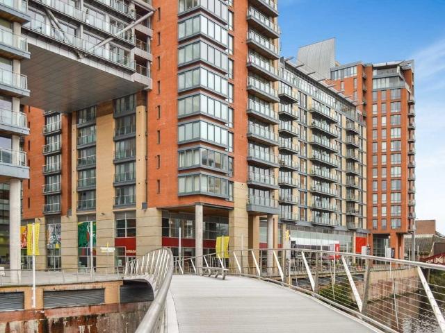 Flat for sale in City Centre, Georgia