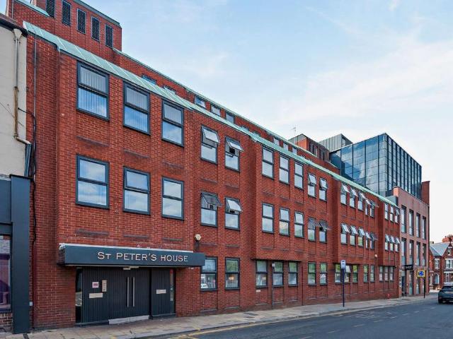 Flat for sale in Hyde Park, South Yorkshire