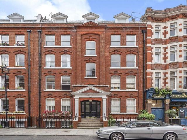 Flat for sale in East Marylebone, Mayfair