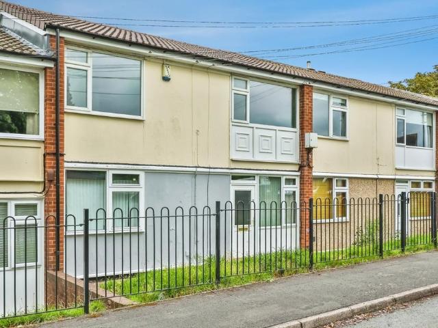 Flat for sale in Clifton, City of Nottingham