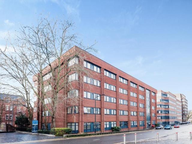 Flat for sale in Okus, Swindon