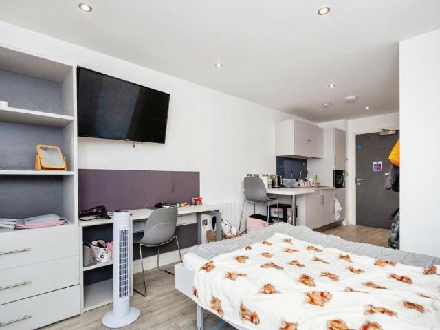 Flat for sale in Newtown, Two Mills