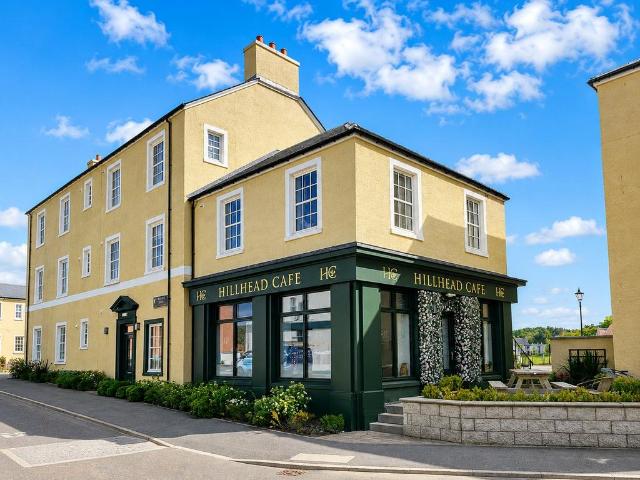 Flat for sale in Tornagrain, Scotland