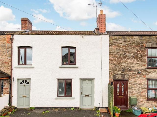 Flat for sale in Kingswood, South Gloucestershire