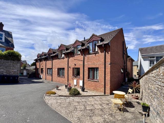 Flat for sale in Swanage, East Dorset