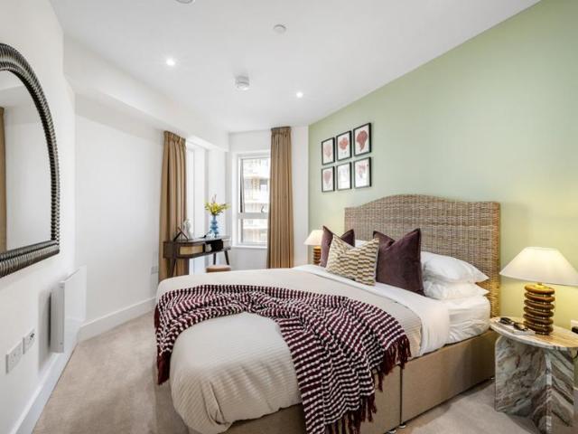 Flat for sale in Kingston Buci, Fishersgate